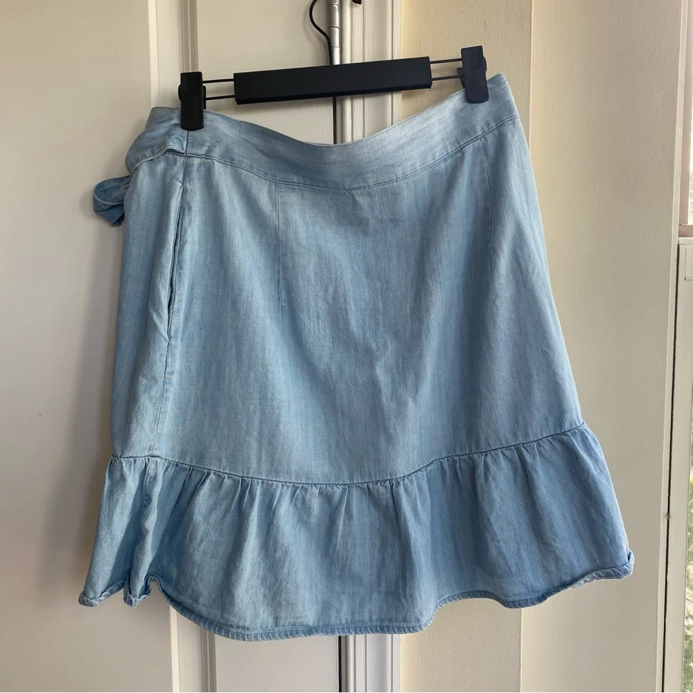 GAP Ruffle Wrap Skirt - Picture 4 of 7